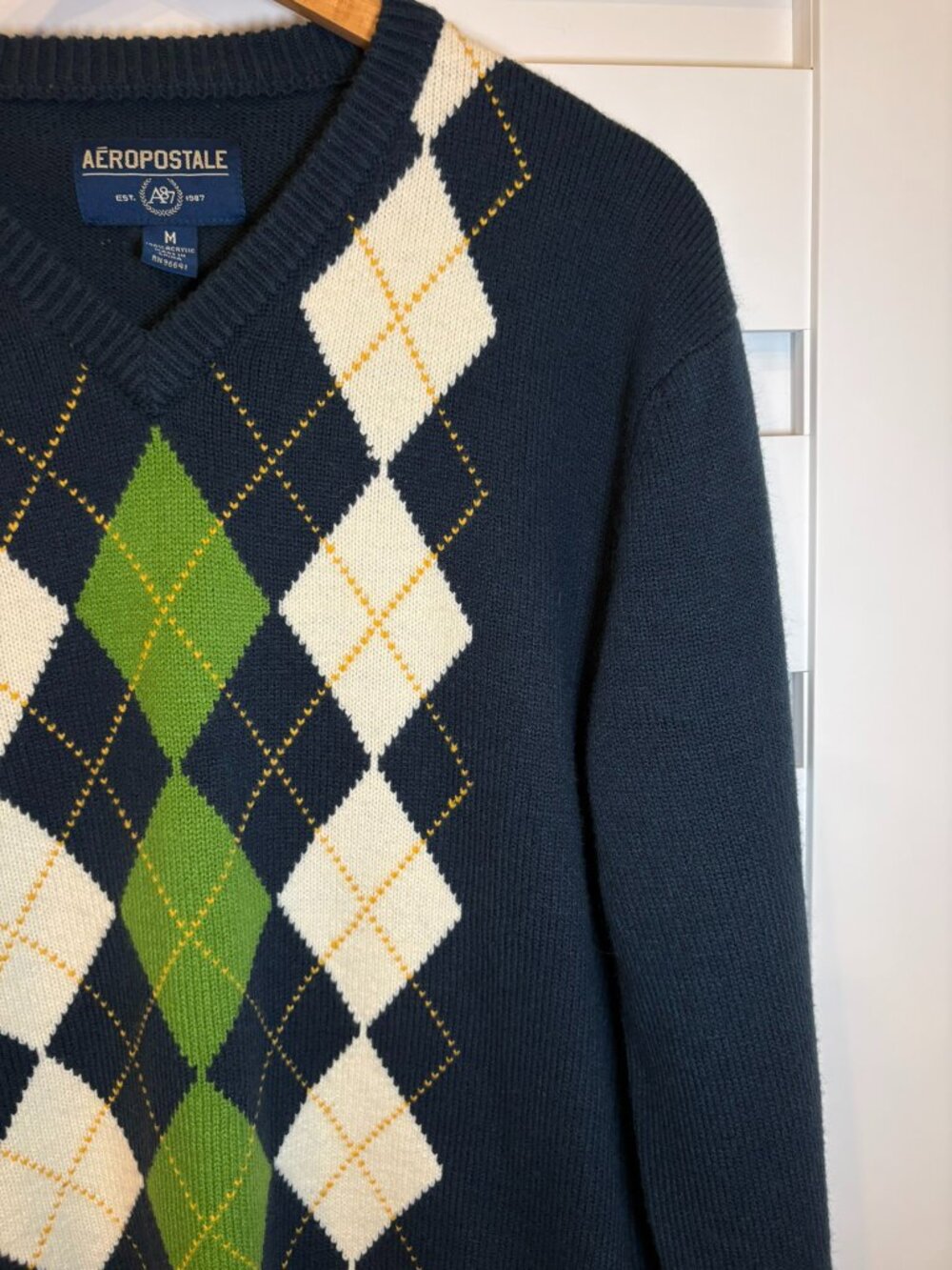 Aeropostale Men's Collegiate Argyle V-Neck Sweater Navy Green Preppy Y2K Medium - Picture 7 of 10